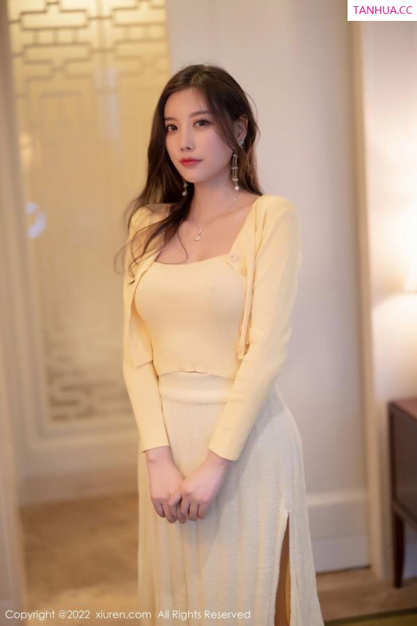 杨晨晨 sugar小甜心CC [XiuRen]高清写真图 2022.03.01 No.4654 杨晨晨Yome第13张图片